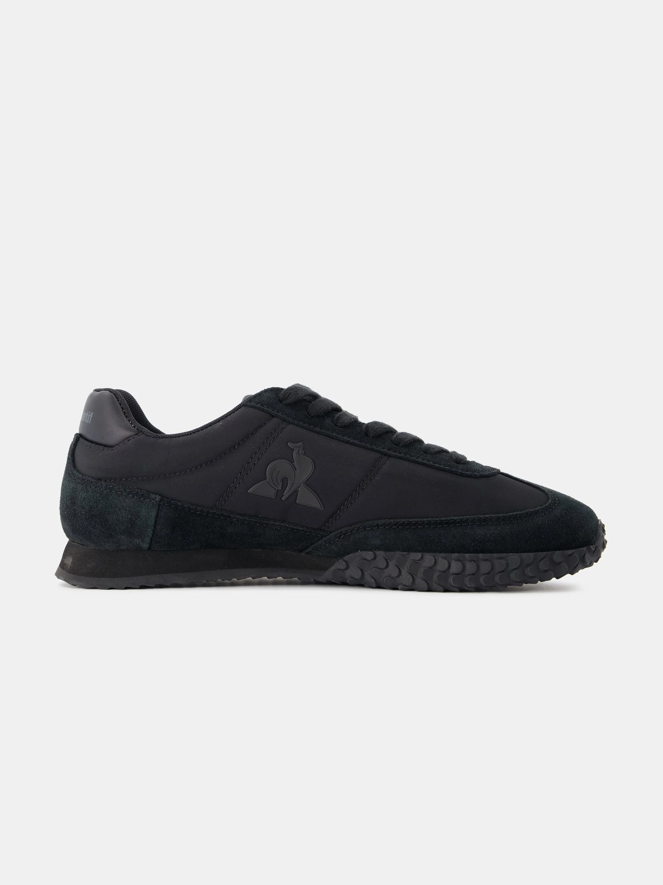 2510515-VELOCE I triple black | Chaussures VELOCE I Unisexe