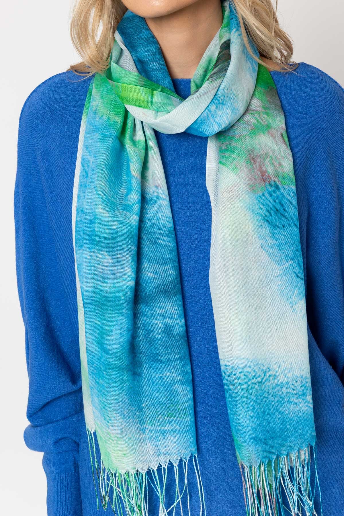 Blue & Green Contrast Print Scarf