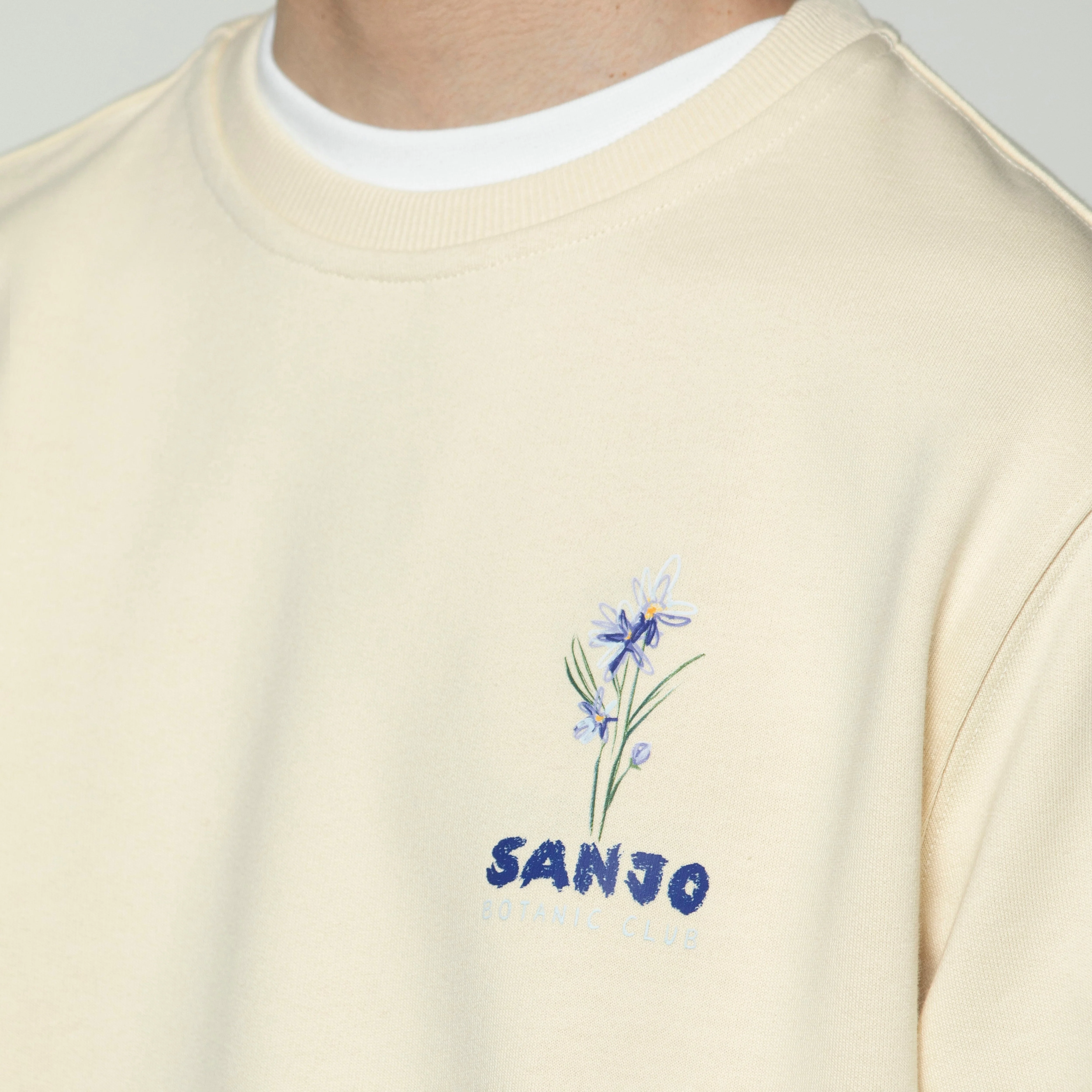 Sanjo Flora Water Sweat // Ecru