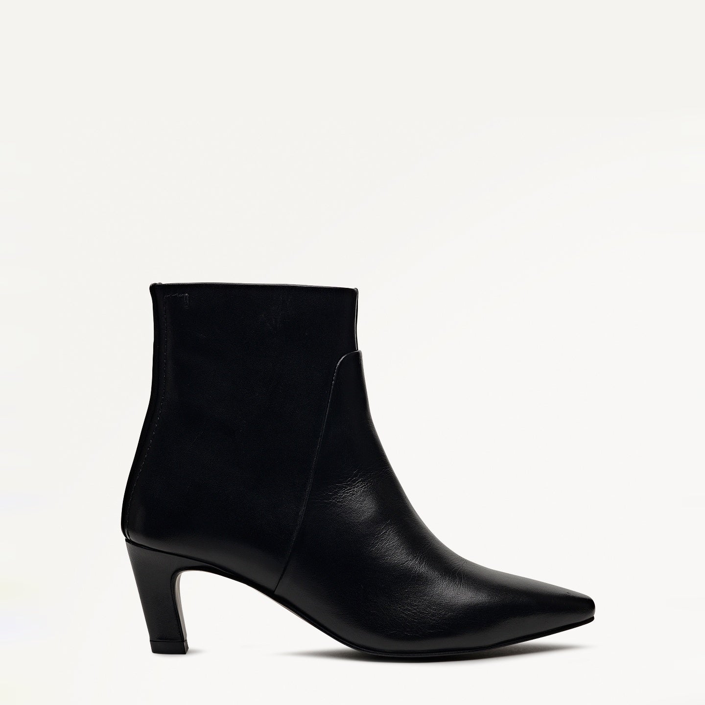 Montpellier Parade Clean Curve Heel Boot - RQE11201