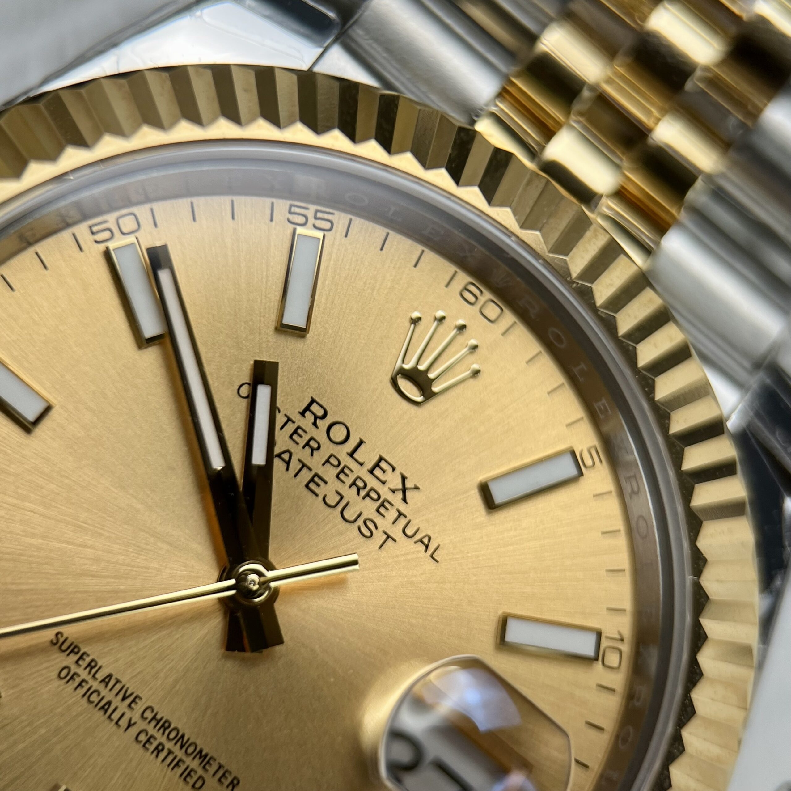 Rolex Datejust SS/YG Plated Champagne Dial 41mm Jub EWF Replica