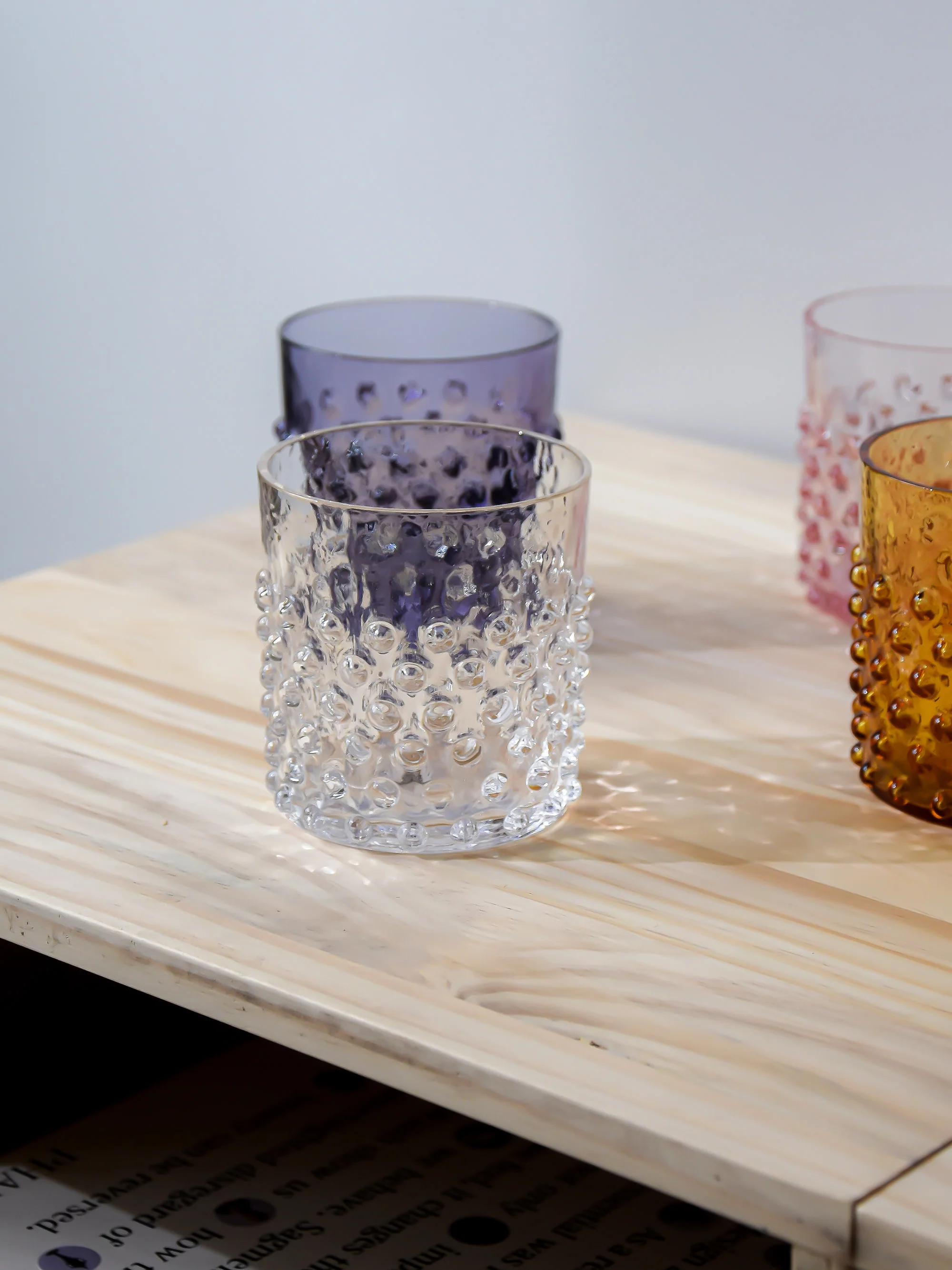 Mundgeblasene Trinkgläser Hobnail, 2er-Set