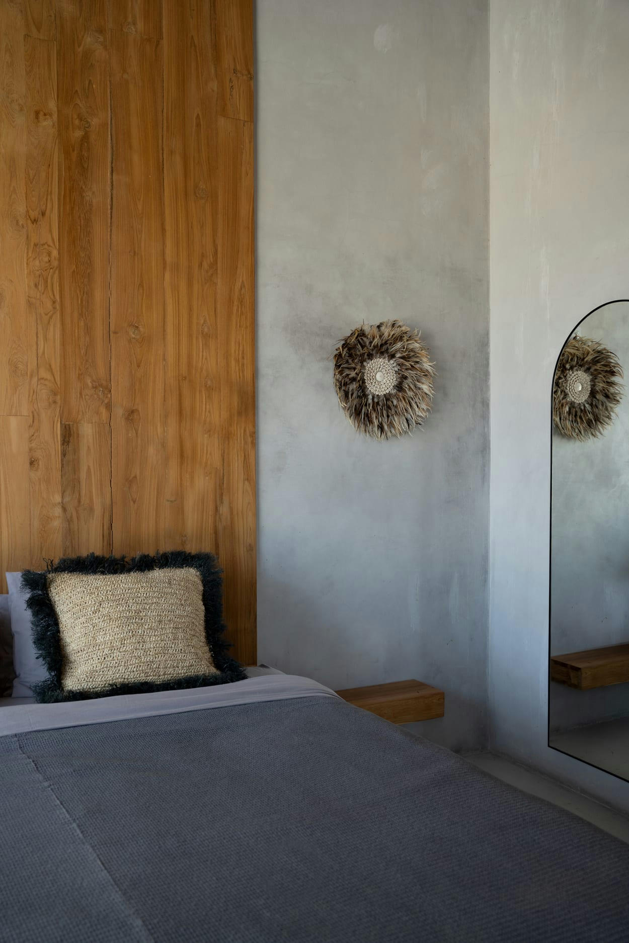 COASTAL JUJU - Décoration murale en plumes gris brun 60x60