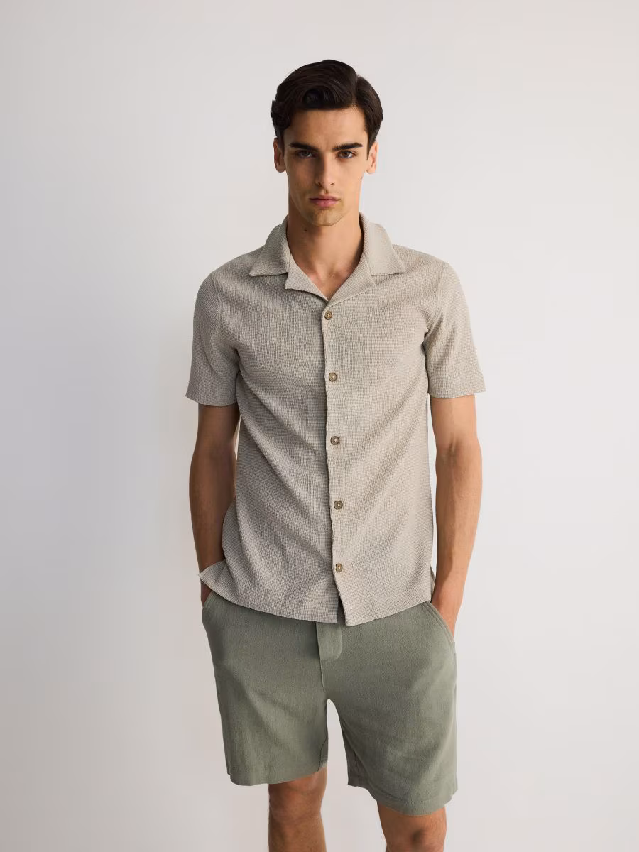 Regular Linen Blend Shorts