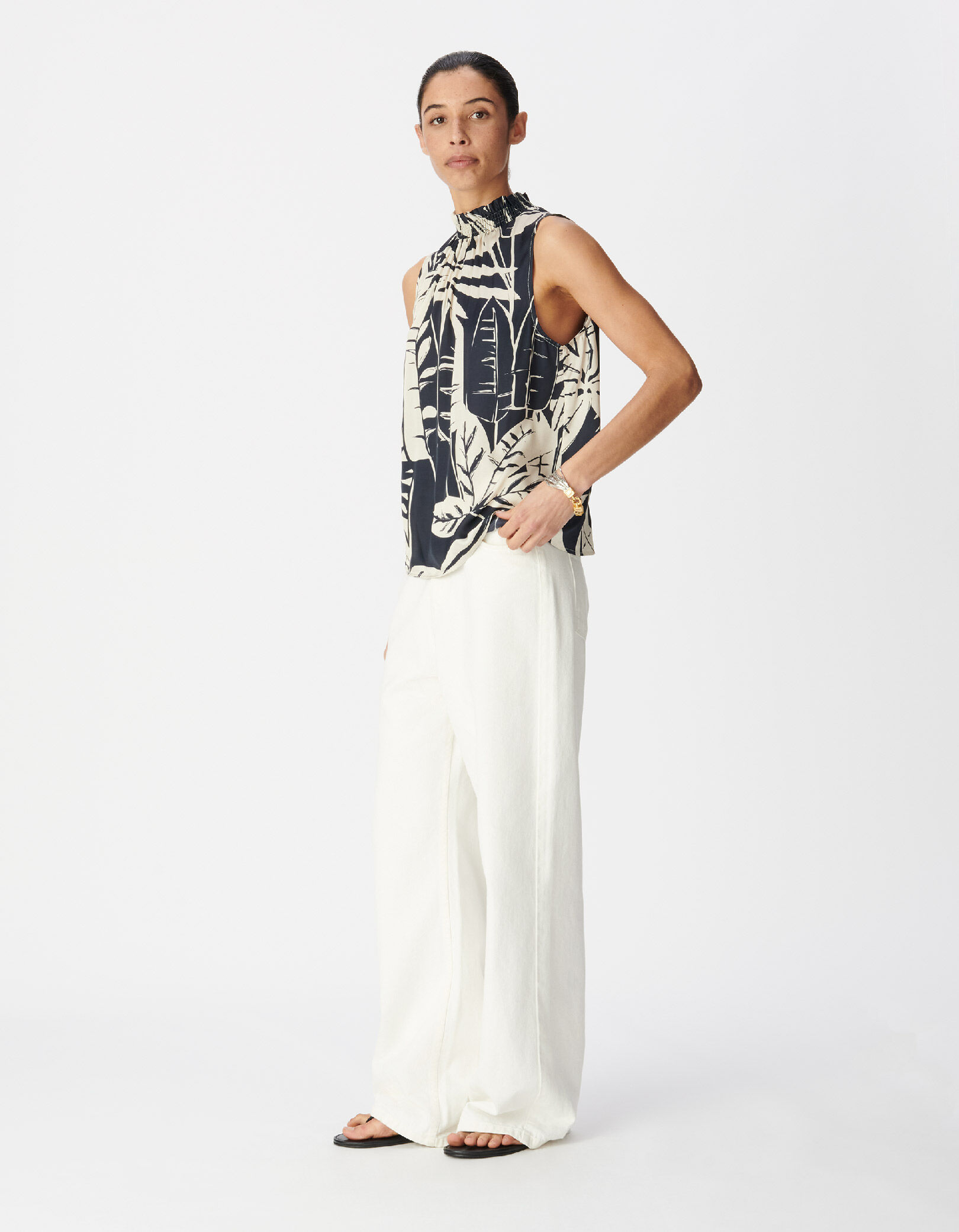 Top sans manches marine satiné imprimé maxi feuilles Femme