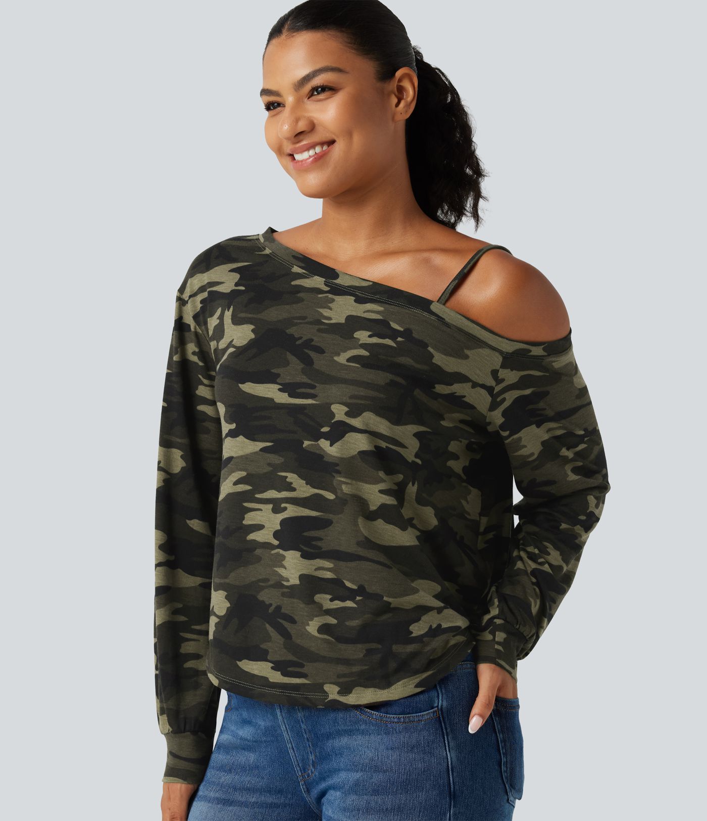 Haut une épaule à manches longues imprimé camouflage