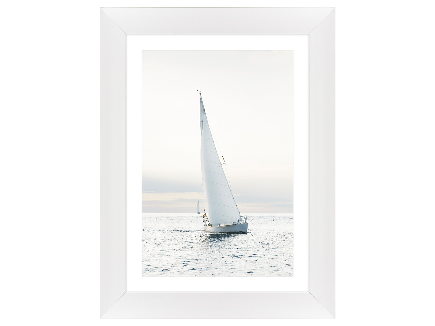 Obraz w ramie Yacht At The Sea 62x82 cm