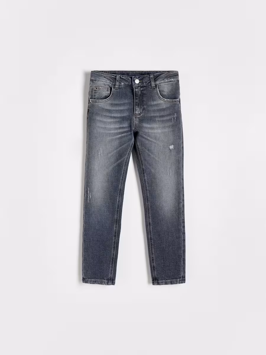 Distressed Slim Fit Jeans