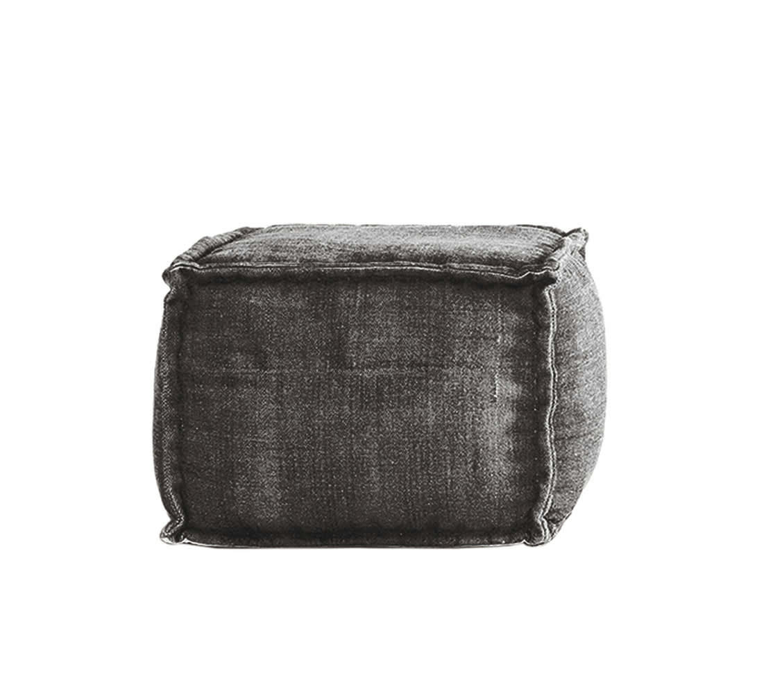 STONE WASHED - Pouf carré en coton revêtu effet lavé gris.
