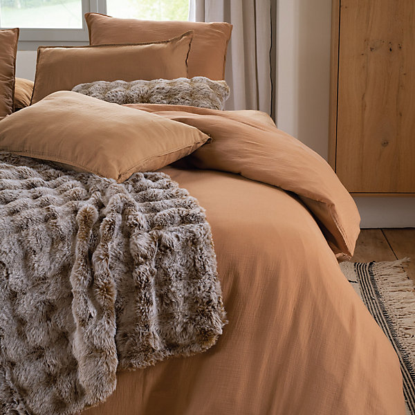 Drap housse MILOS mousseline de coton 180x200 cm bonnet 30 cm uni marron cognac