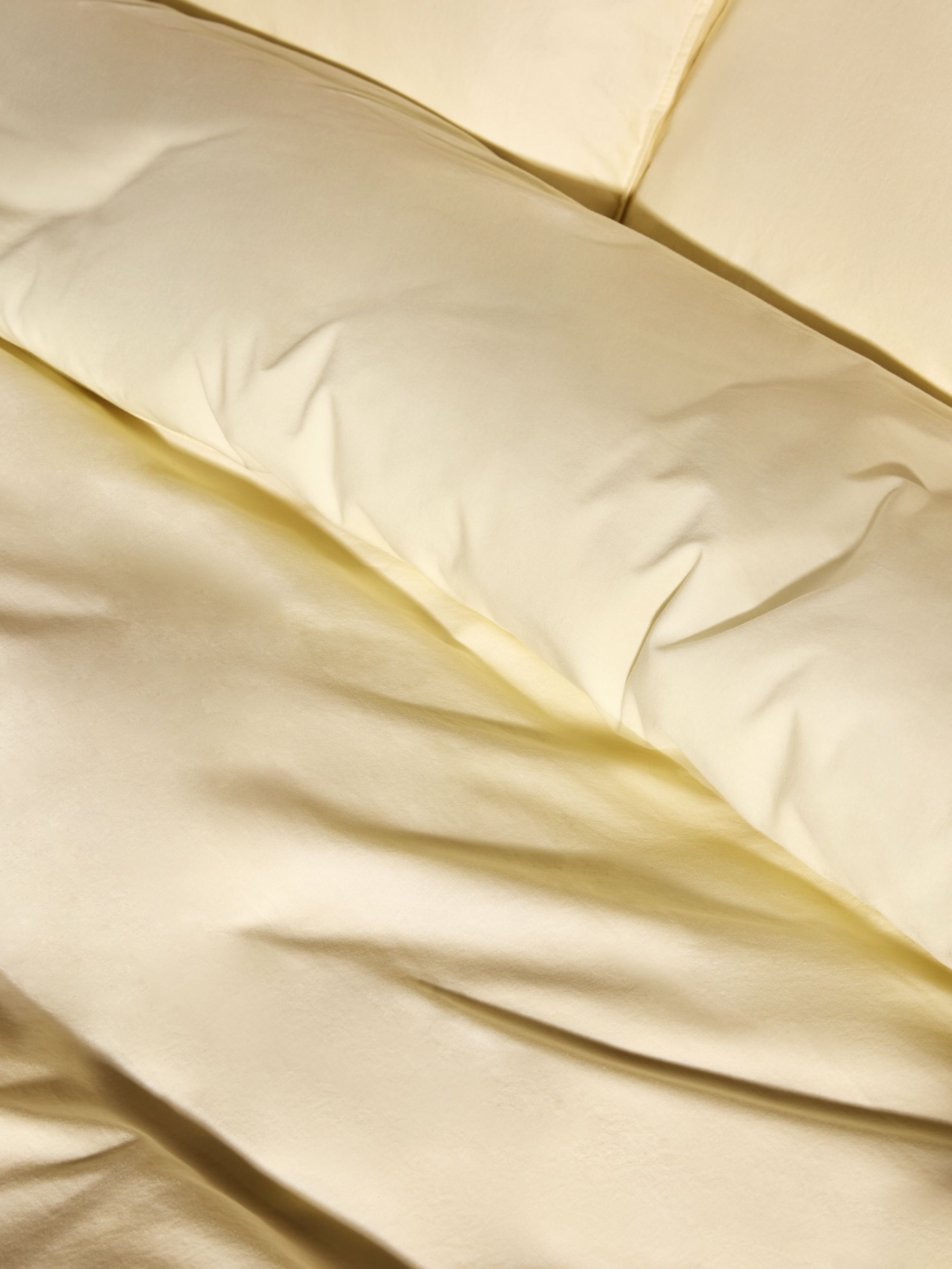 Cosy Washed Cotton Duvet Cover and Pillowcase Set in Buttermilk Yellow