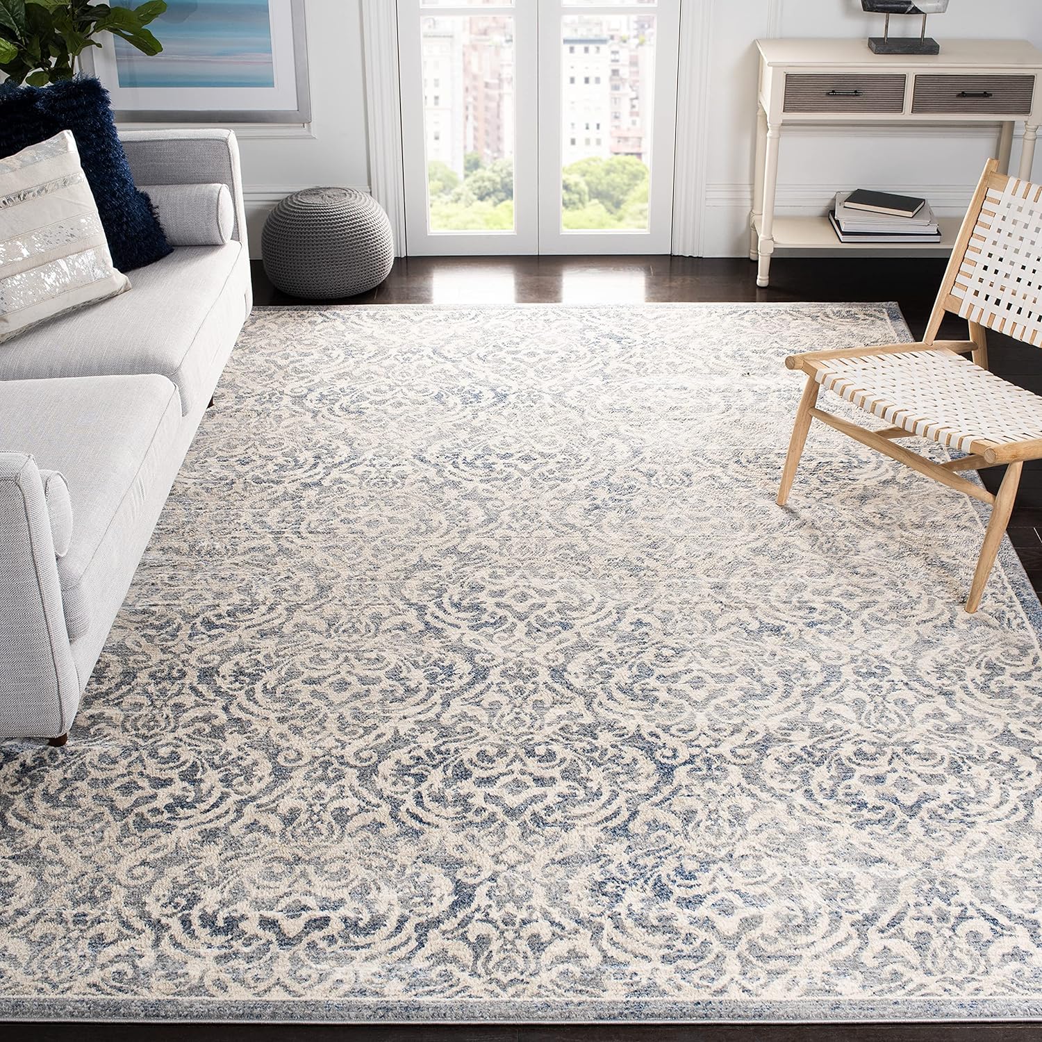 SAFAVIEH Brentwood Collection Area Rug - 10' x 13', Light Grey & Blue, Damask Design, Non-Shedding & Easy Care, Ideal for High Traffic Areas in Living Room, Bedroom (BNT810G)