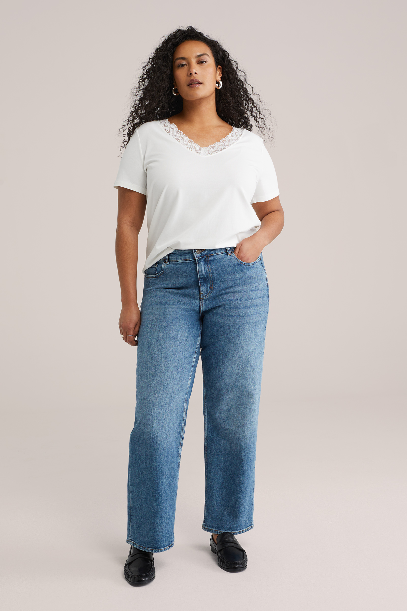 Dames T-shirt met kant - Curve