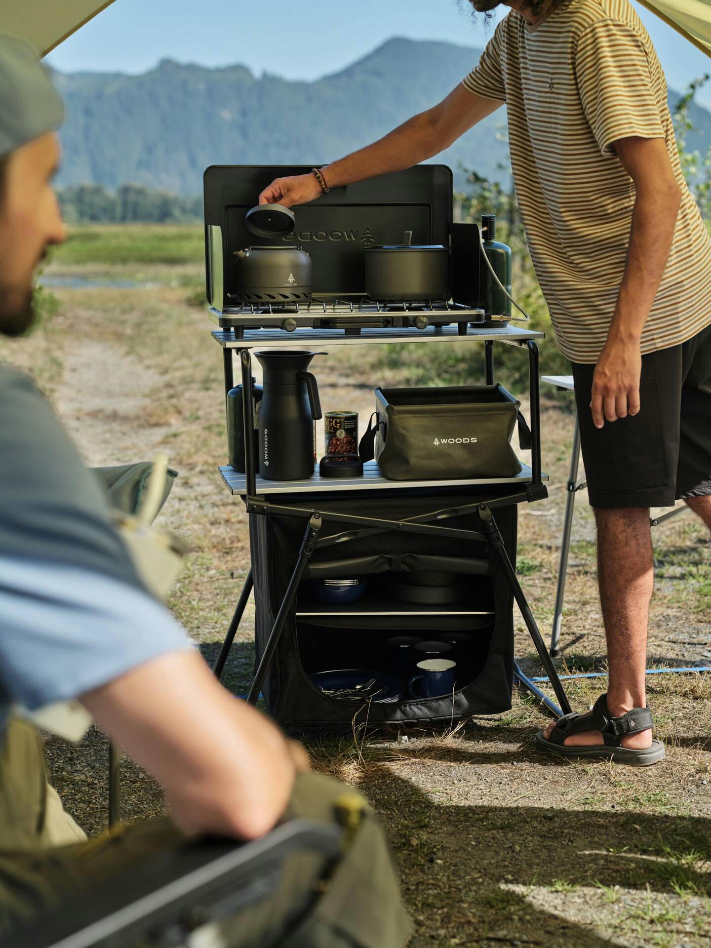 Woods FOLDING Portable Campsite Sink with Handles, Small, 10-L