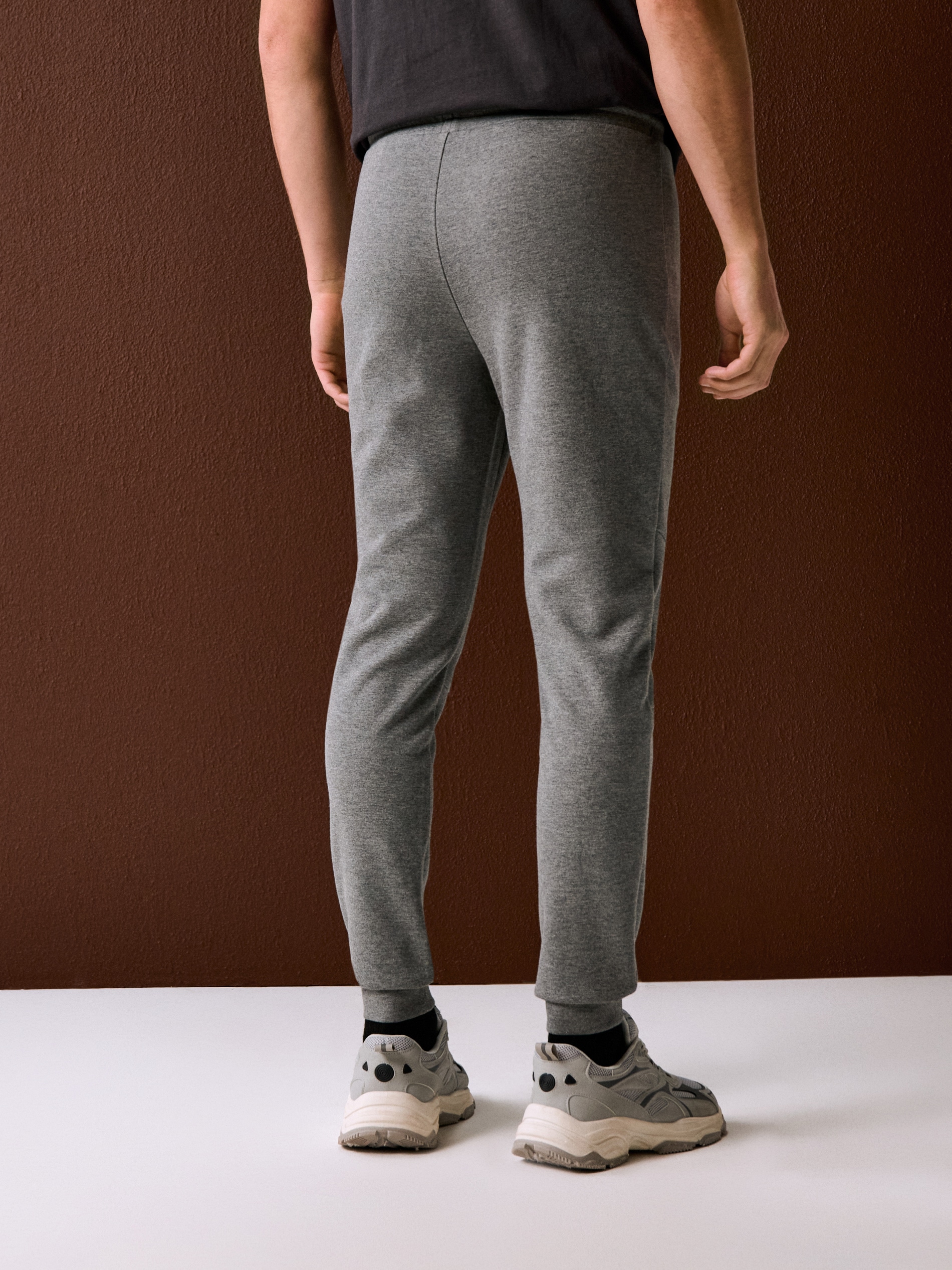 Spodnie dresowe jogger