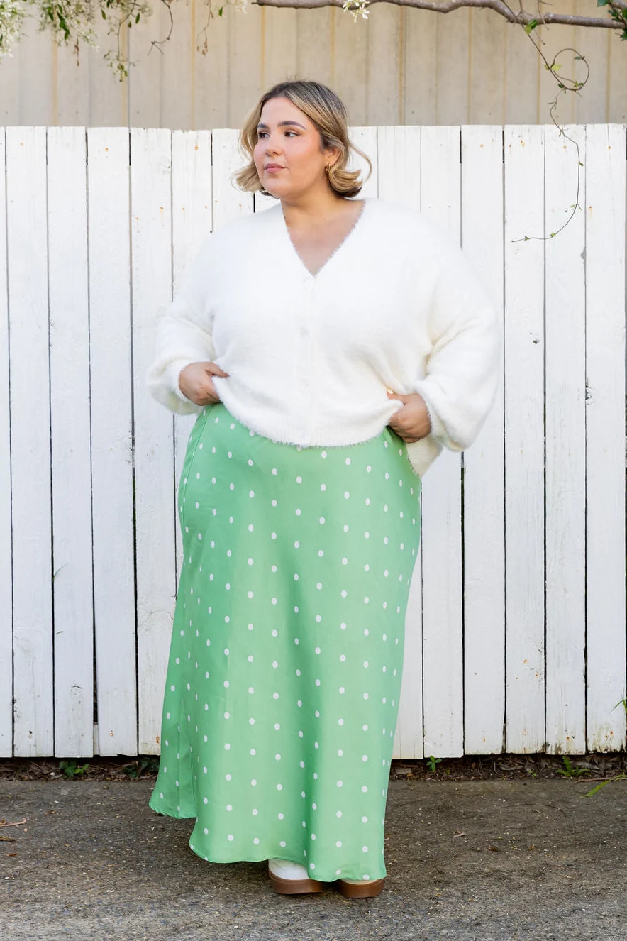 Clover Fluffy Knit in Off White