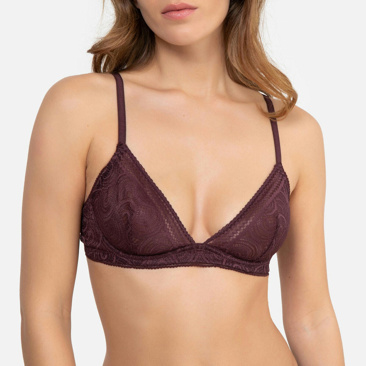 Soutien-gorge triangle tout dentelle