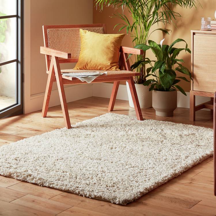 Habitat Cosy Ivory Shaggy Rug - 80x150cm