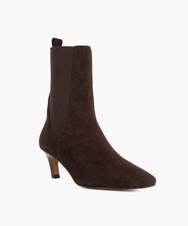 Odela Brown - Slip-On Heeled Ankle Boots