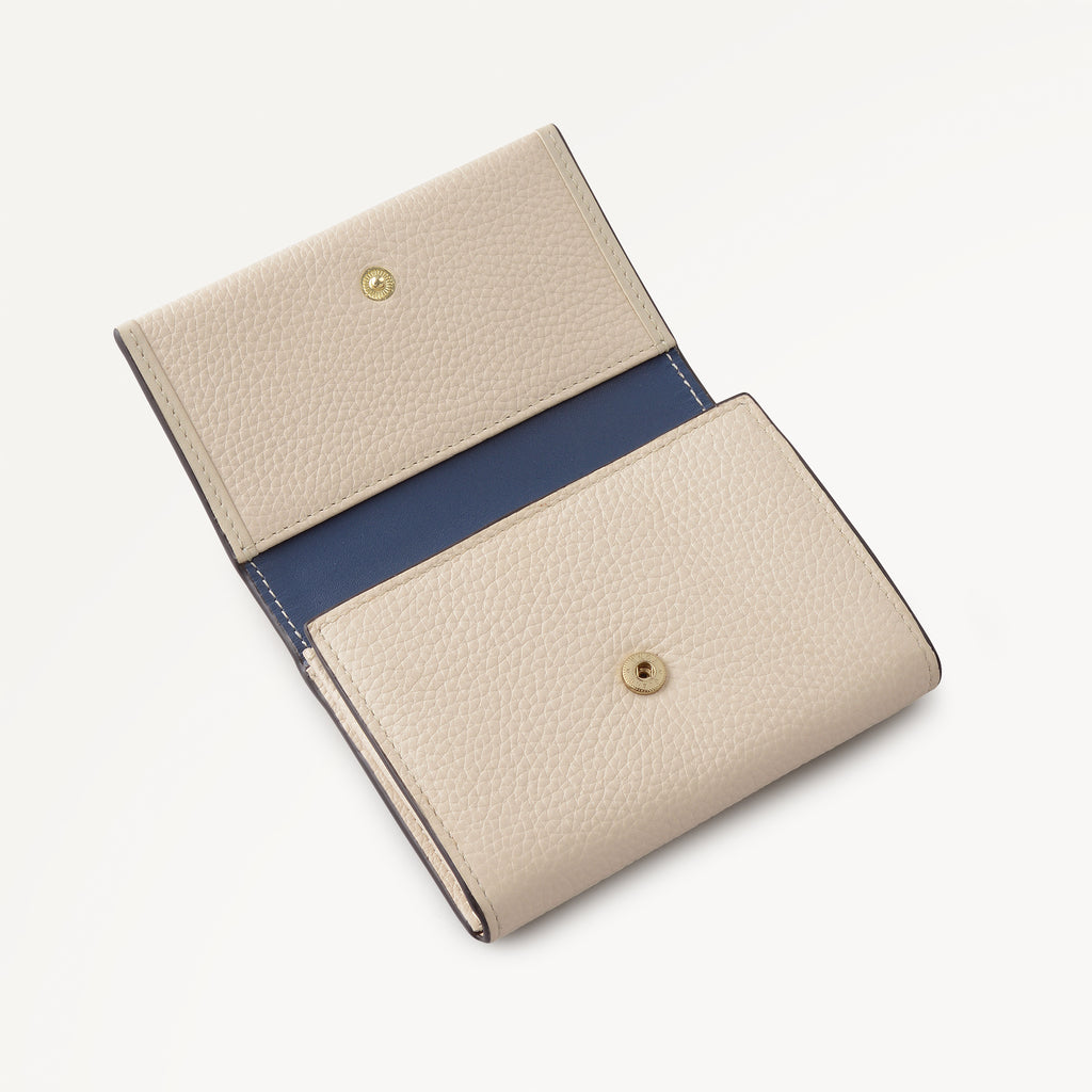 Alba Place - Medium Flapover Purse