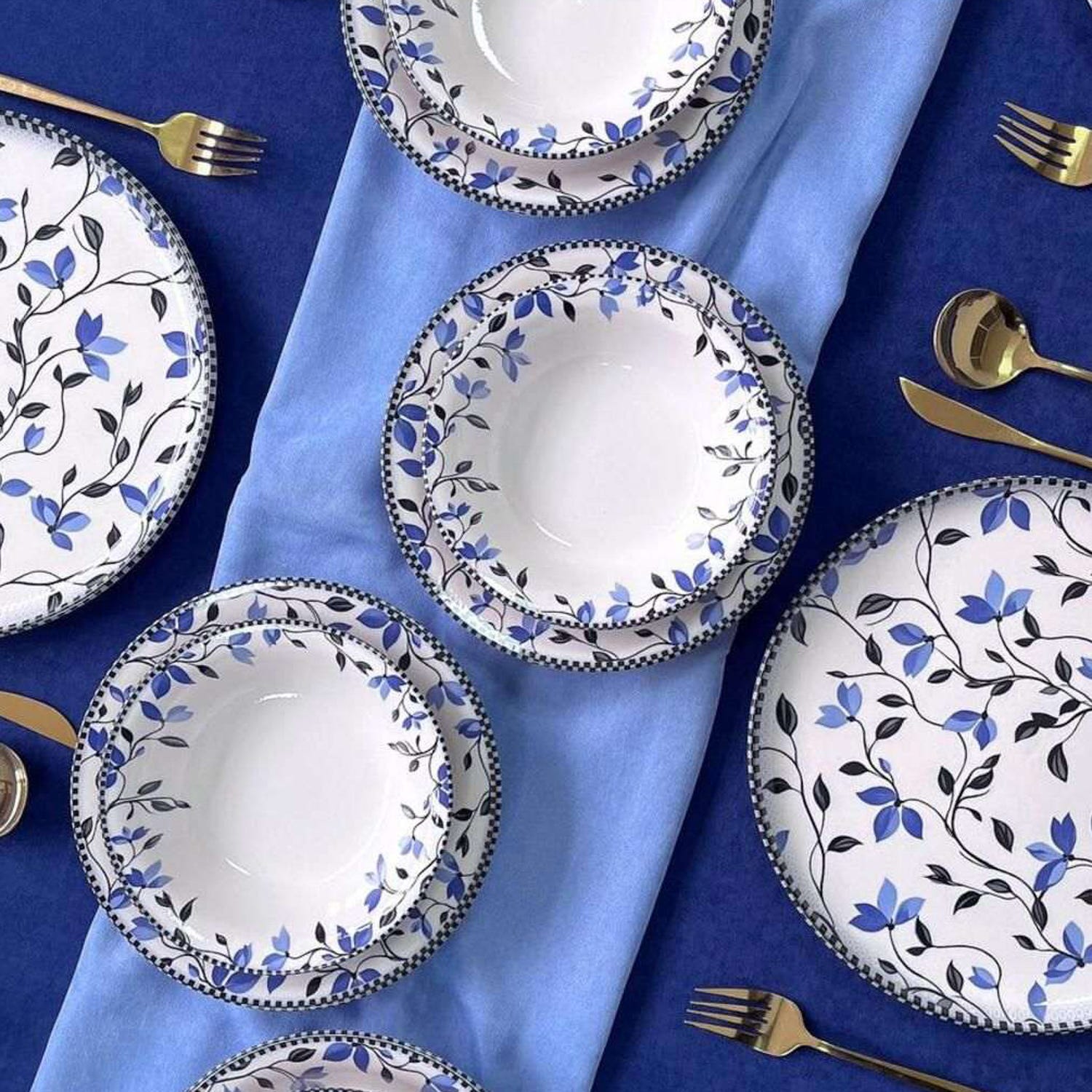 Set 18 piatti Roley blu