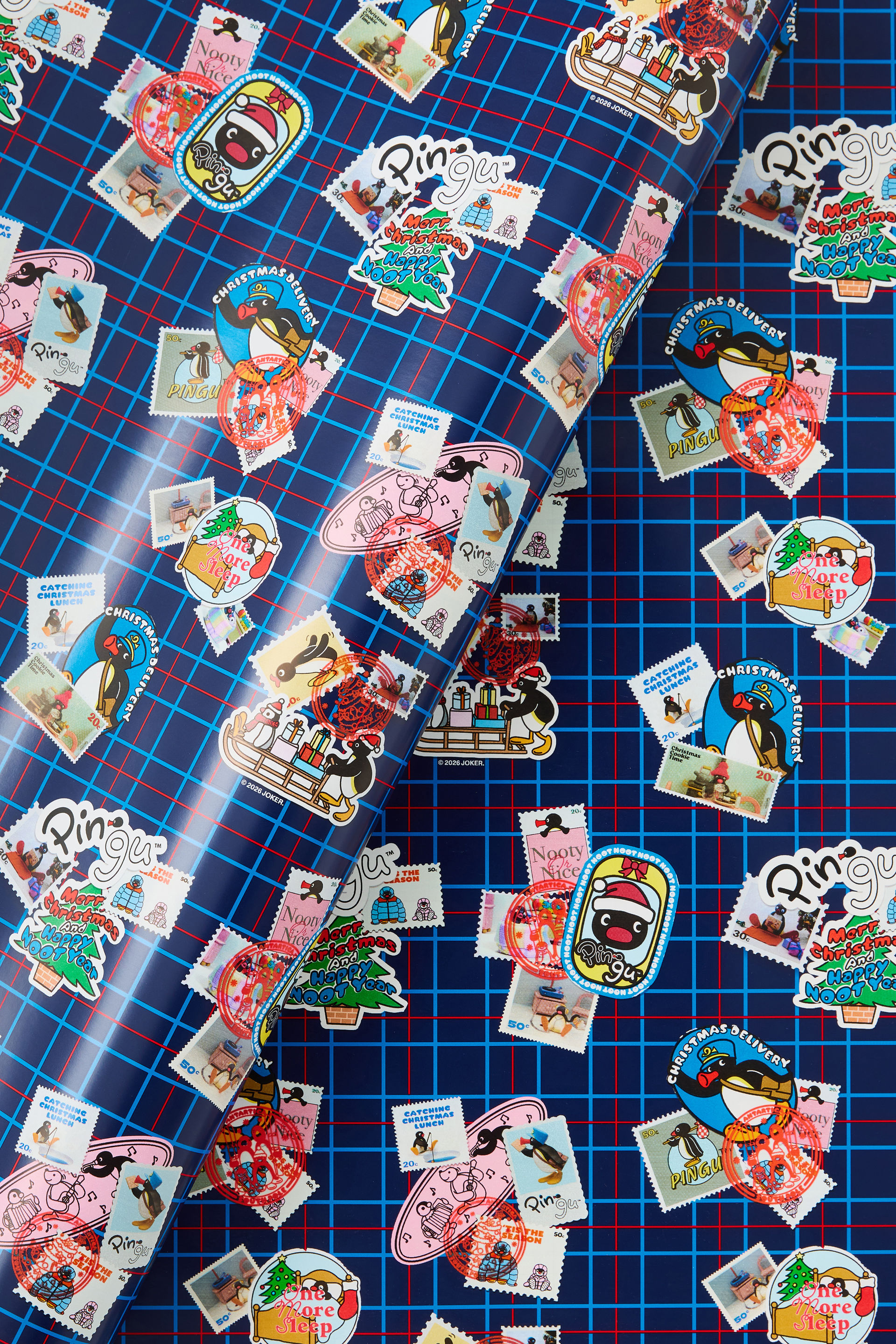 Pingu 30m Wrapping Paper Roll
