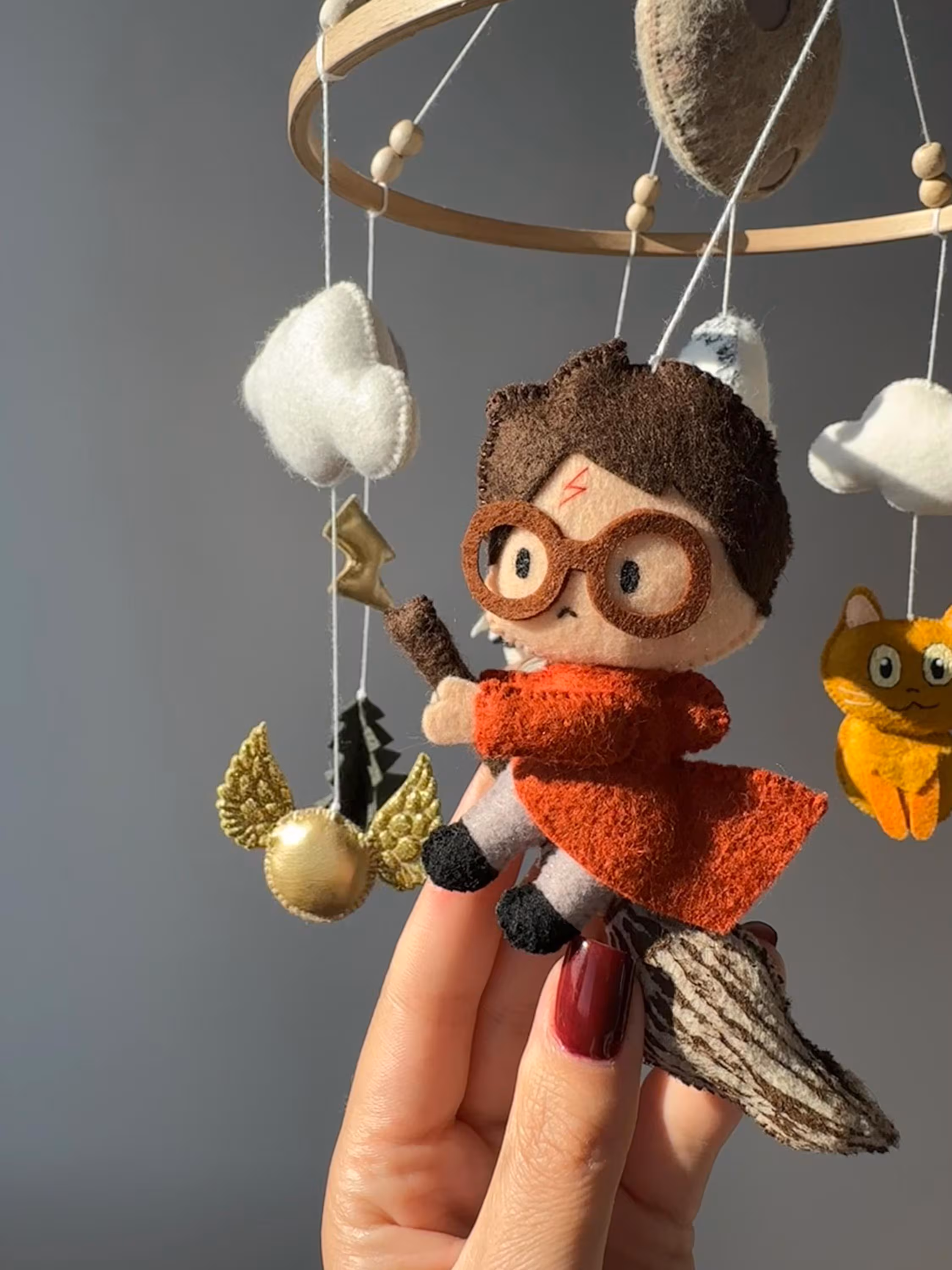 Wizard baby mobile Harry boy and girl , Magical crib mobile, owl baby mobile , Wizard nursery decor, Neutral felt cot mobile