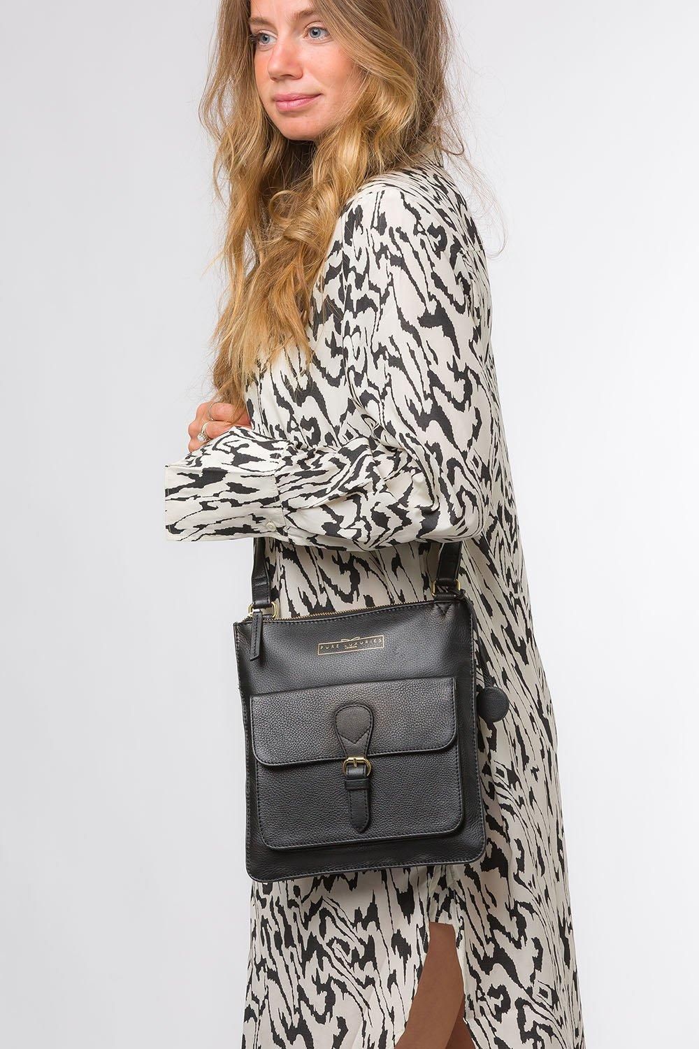 Pure Luxuries London Kenley' Leather Cross Body Bag
