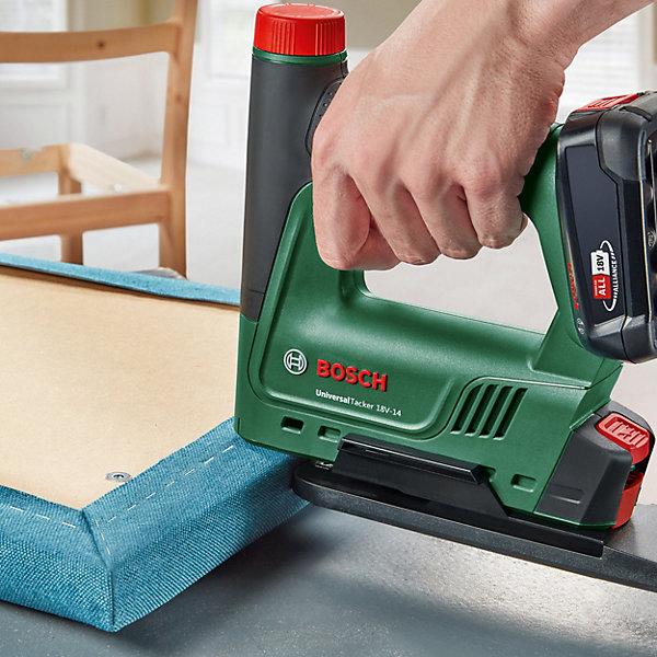 Agraffeuse sans fil universal tacker Bosch 18V