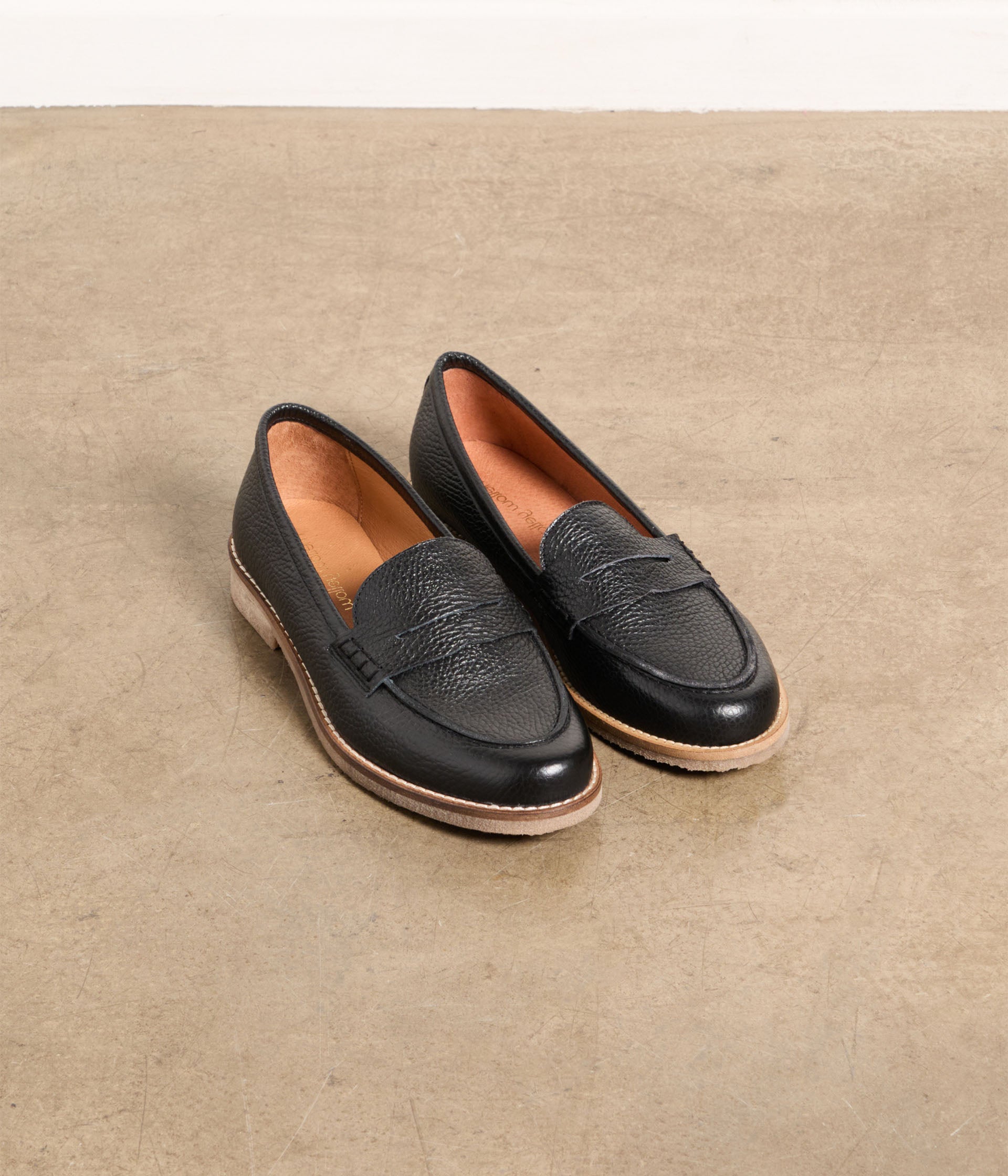 Mocassins en cuir noir Judith