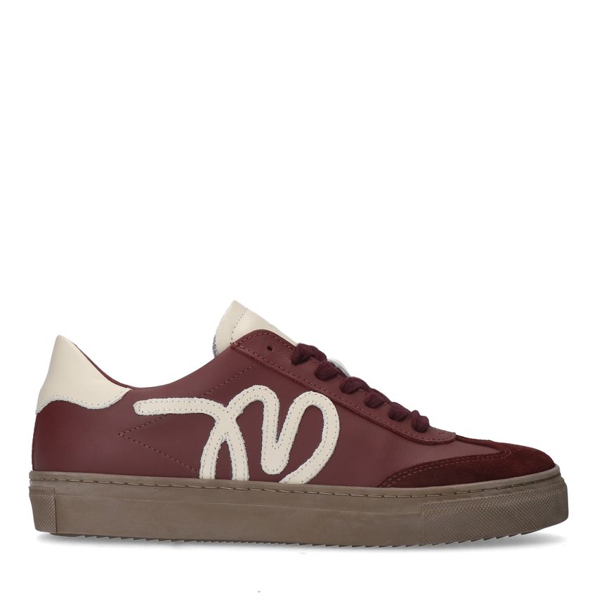 Manfield Bordeauxrode leren sneakers