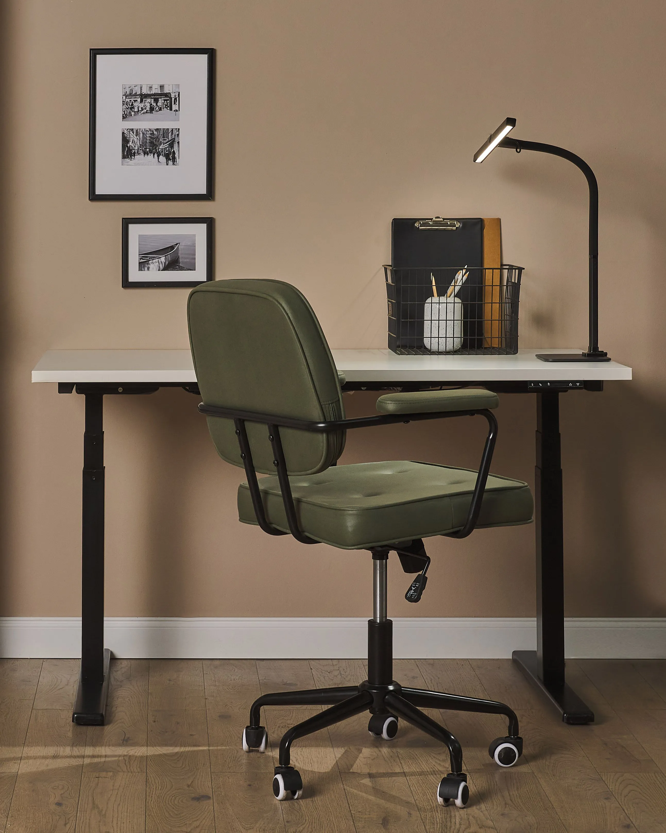 LED Desk Lamp KOURIS with Motion Sensor Metal Black