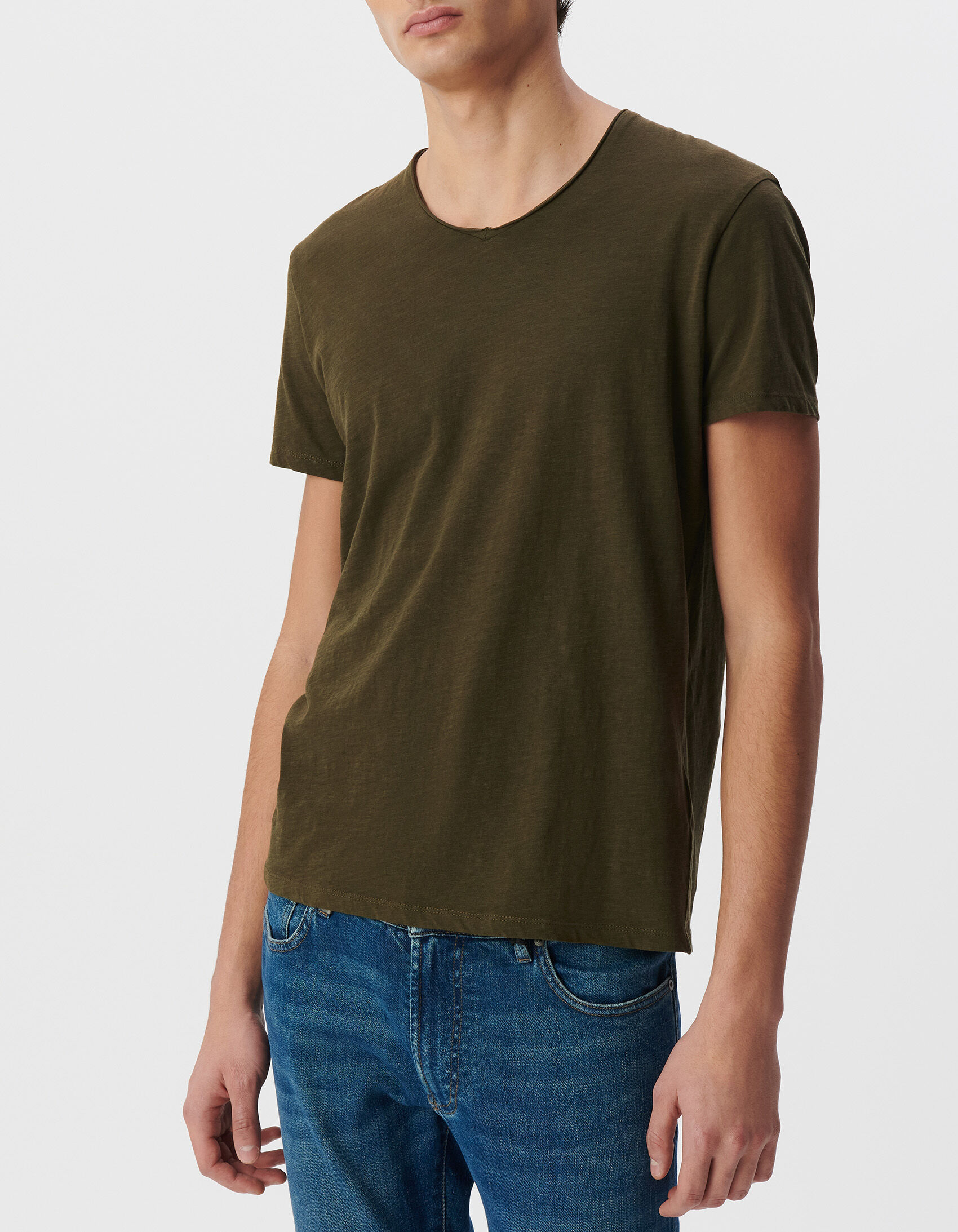 T-shirt L'Essentiel dark kaki à col V Homme