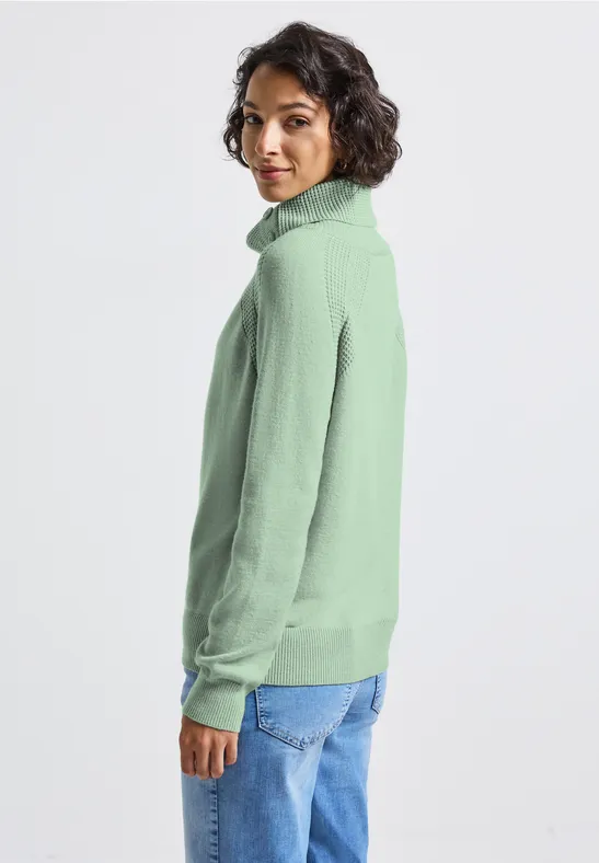 Pullover mit Stehkragen