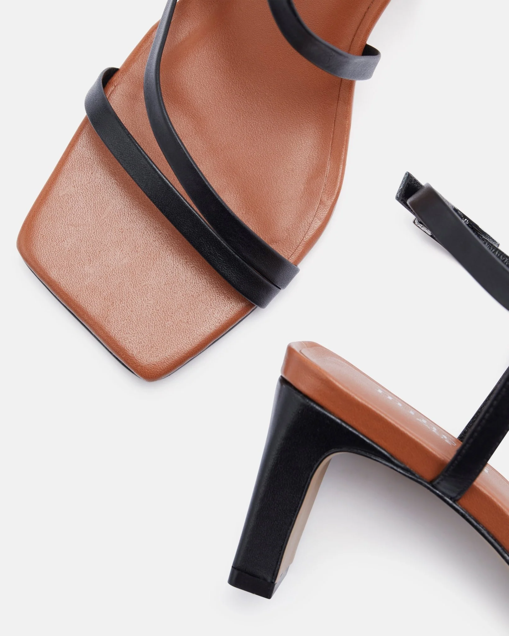 SANDALES KEIKO NOIR COGNAC