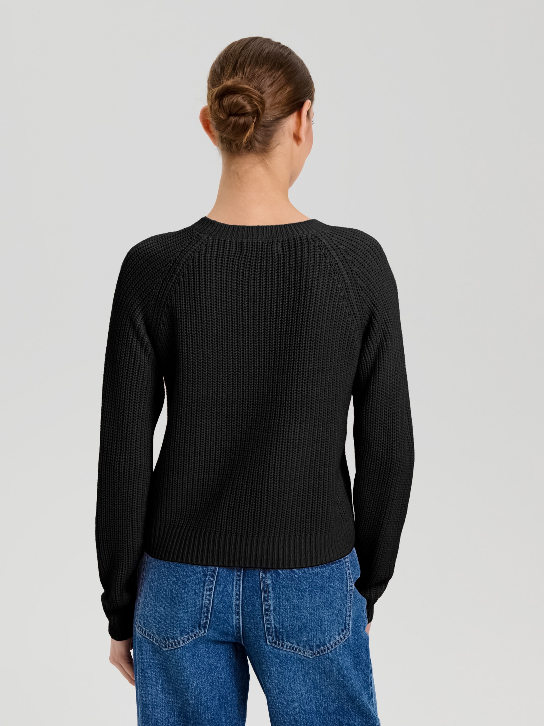 Basic sweter z długimi rękawami