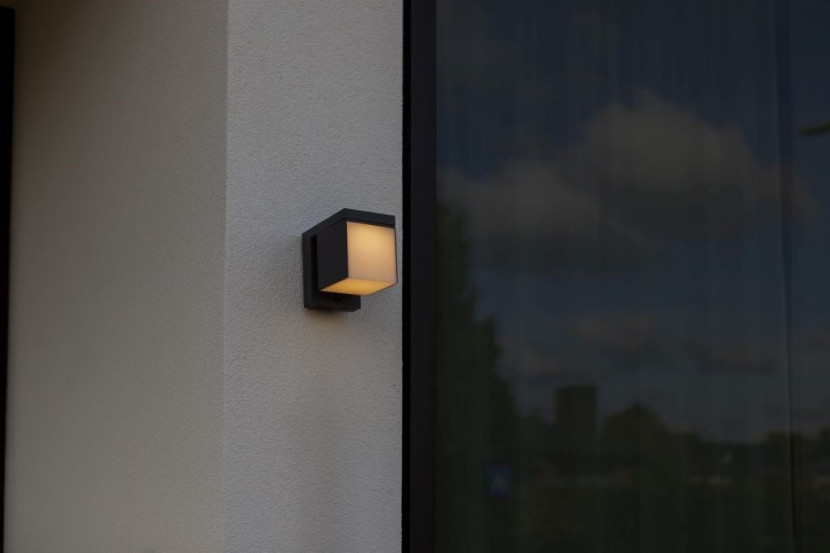 Kinkiet zewnętrzny hybryda solar lub sieć wbudowany LED 9.5W PRIMA Lutec