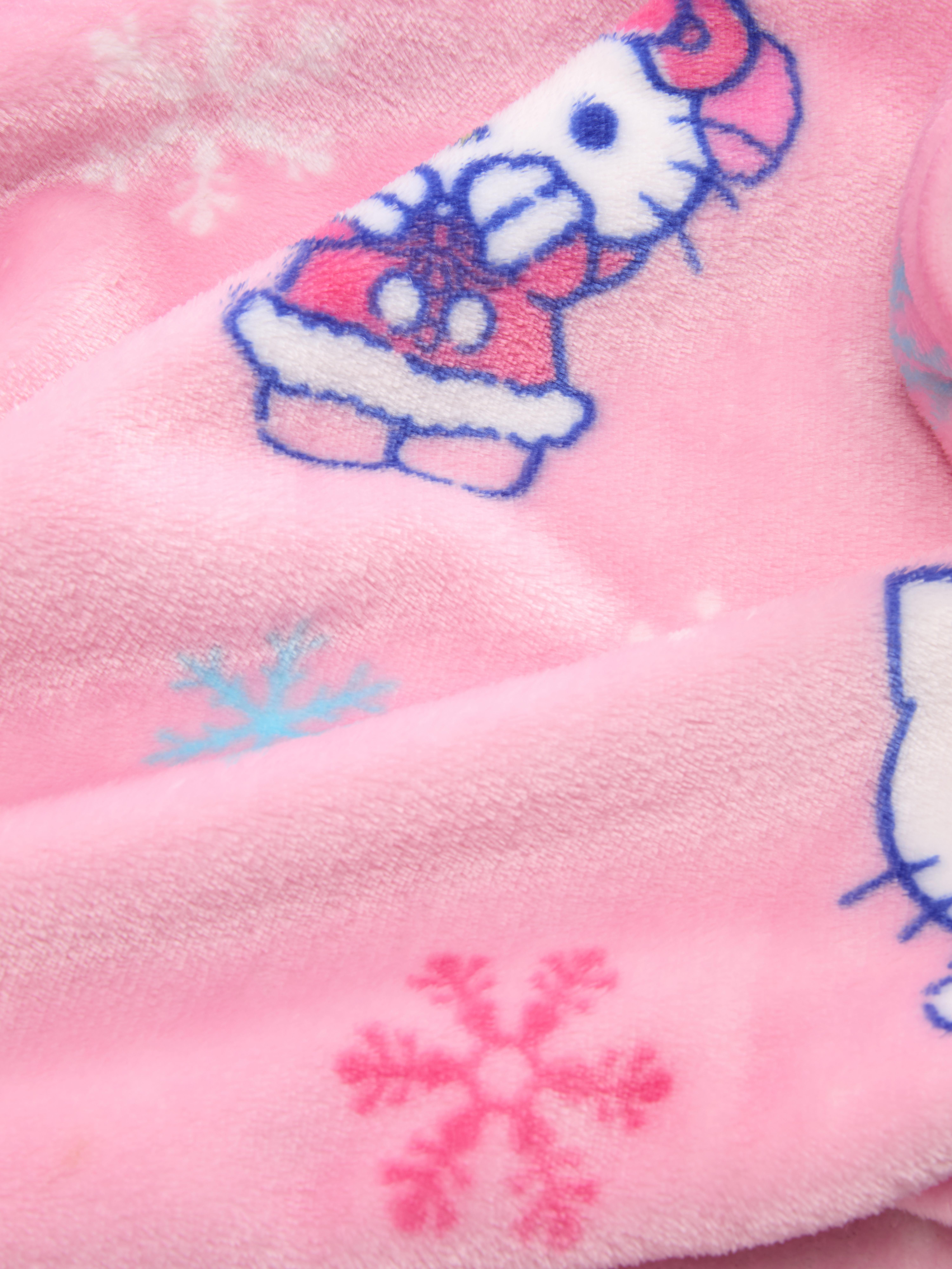 Hello Kitty Christmas Throw