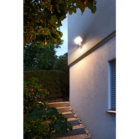 LED Strahler AL 2050 mit PIR
