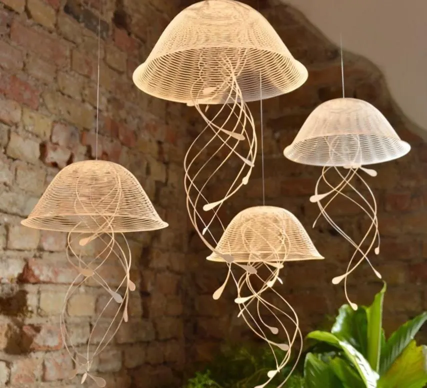 JELLINDAS, Mobile with 4 delicate jellyfish sculptures, kinetic art, modern living decor, 3D Art