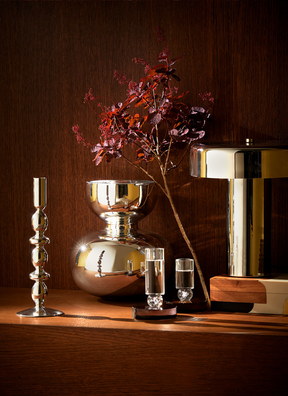 BOUGEOIR EN VERRE ARGENTÉ OPAQUE ARGENTE