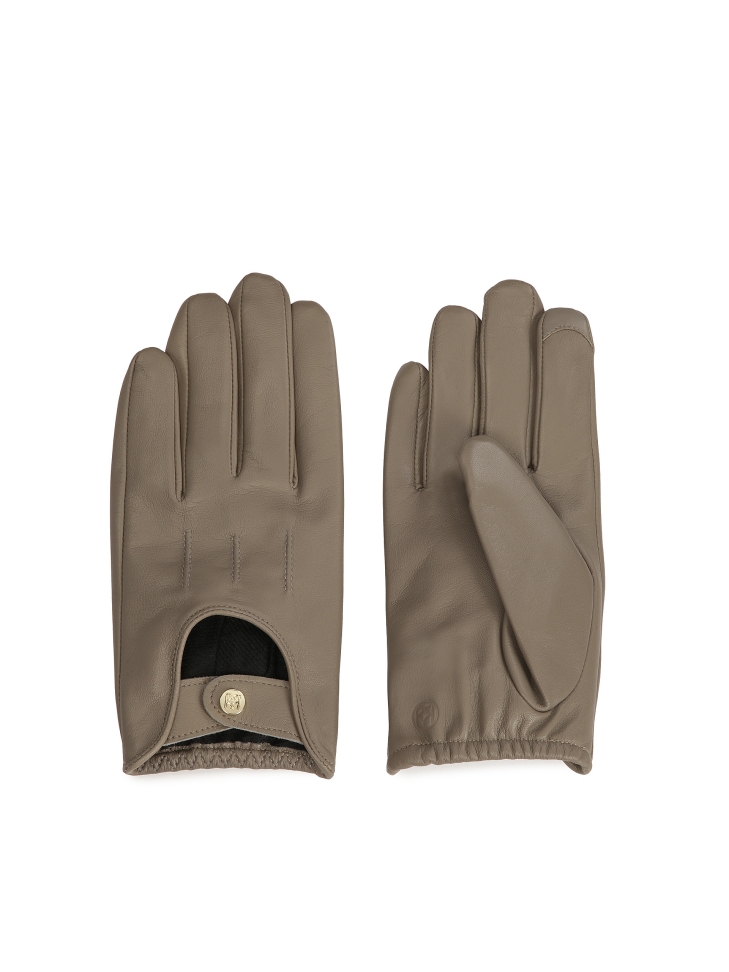 Car gloves in taupe color