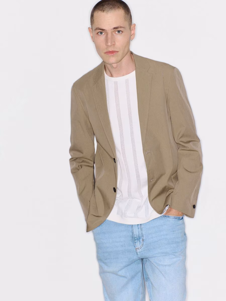 Comfort Fit Blazer