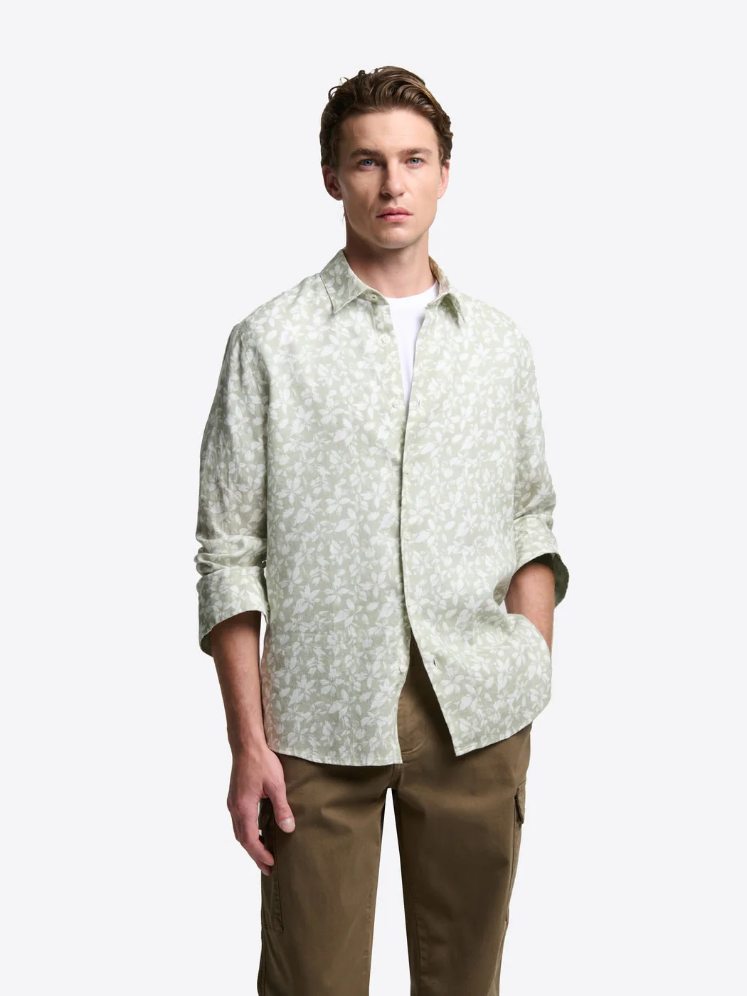 Chemise slim fleurie en lin