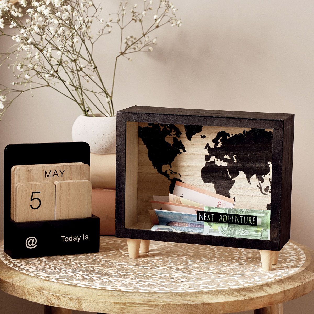 Skarbonka MONEYBOX Next Adventure czarna 21x7x19 cm