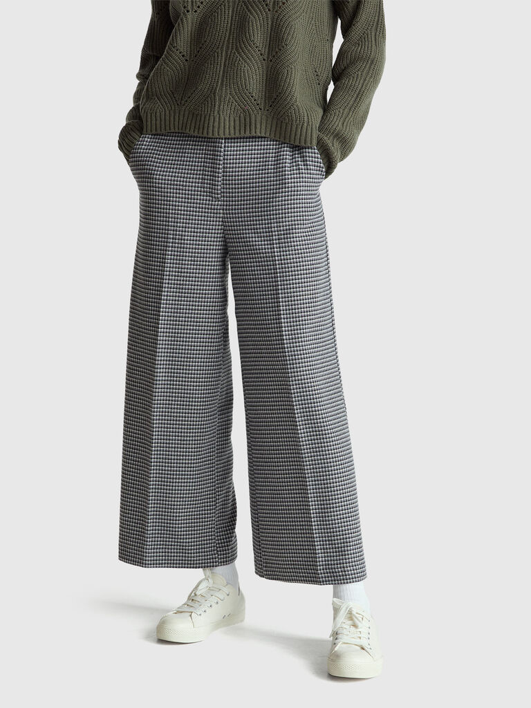 Wide leg houndstooth trousers