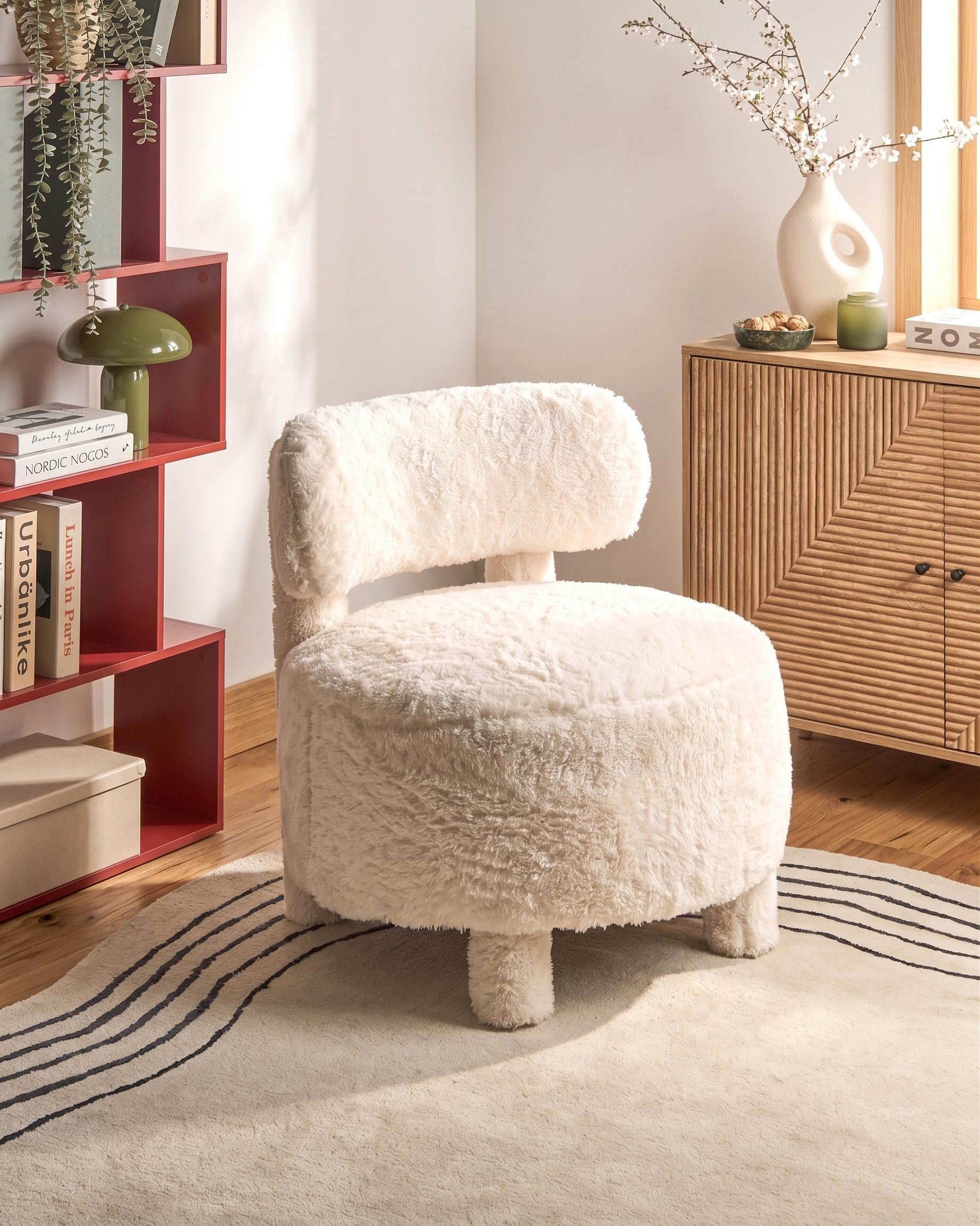 Armchair HAMINA Faux Fur Light Beige