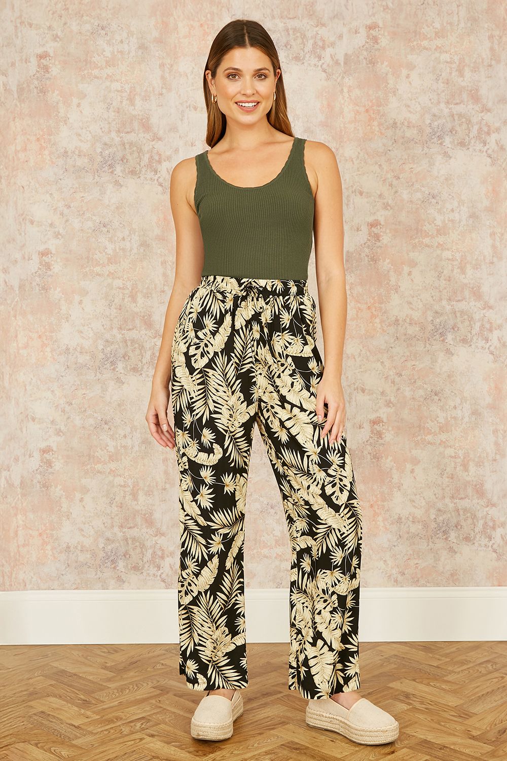 Yumi Green Fine Knit Vest Top