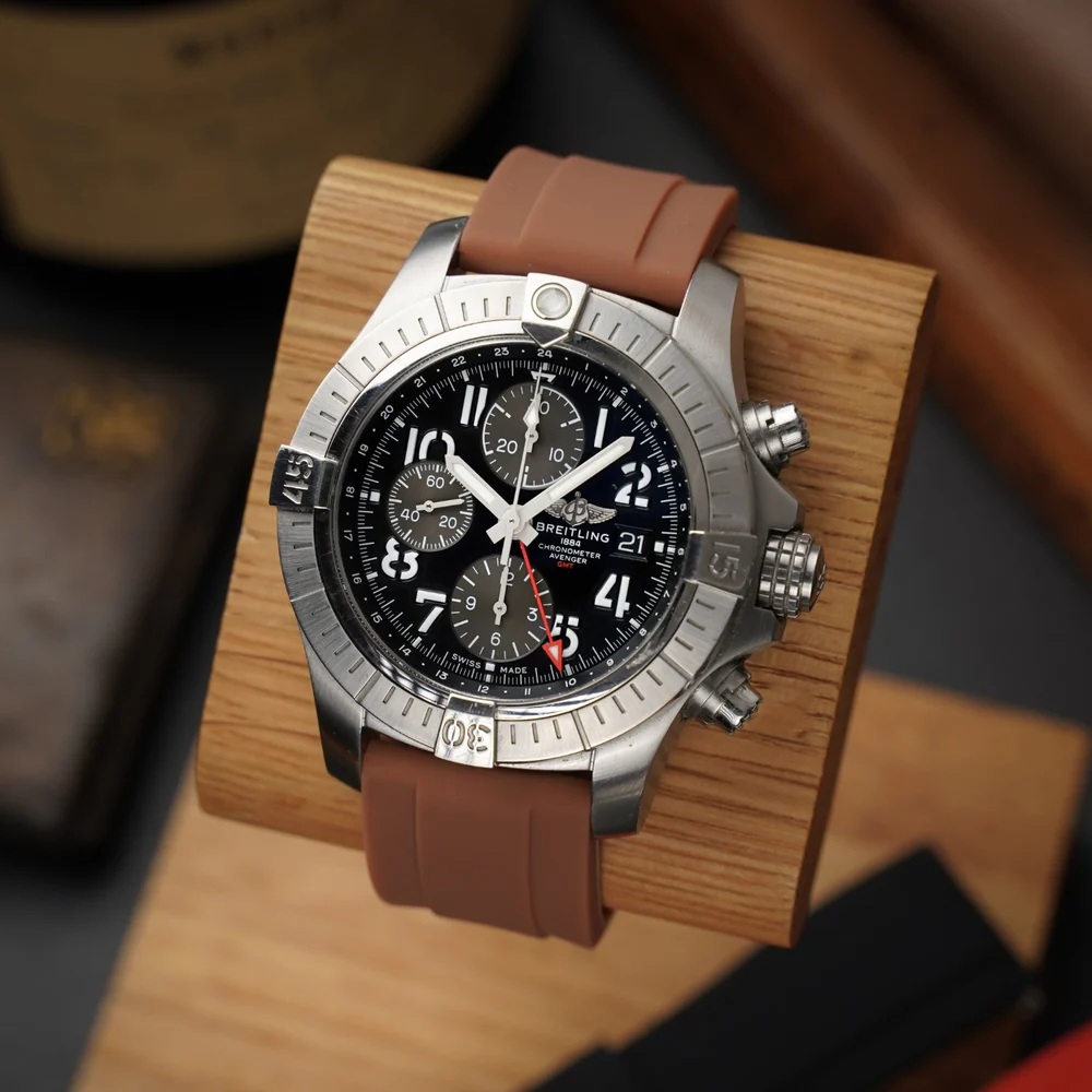 Breitling – Avenger –  Rubber Strap – Brown