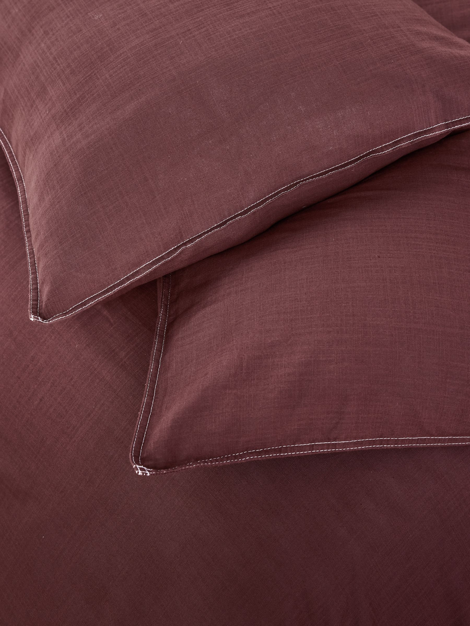 100% Cotton Textured Duvet Cover and Pillowcase Set in Chocolate Brown